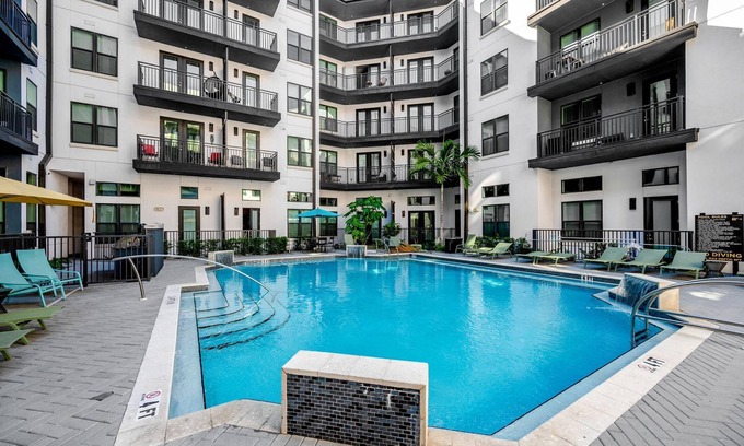 East Ybor Apartment | Luxury Stylish Apt in Tampa
