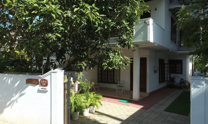 Galle Apartment | Luxury Two Bed Apartment in Galle