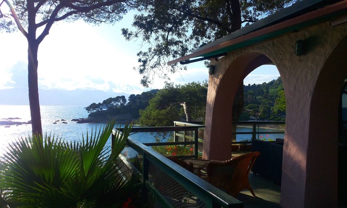 Fiascherino Villa | Luxury villa in a context of superb beauty, directly on the sea. Private beach.