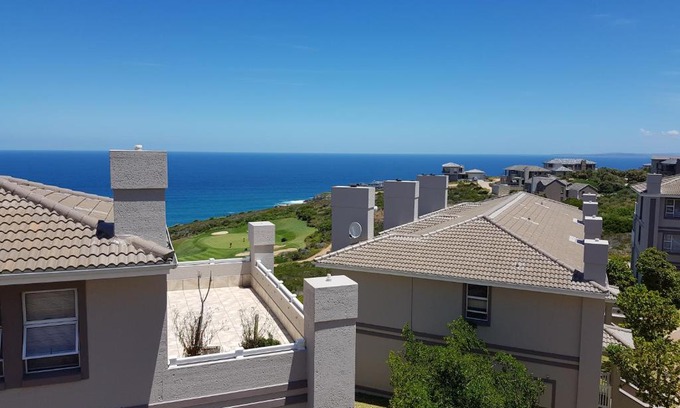 Pinnacle Point Apartment | Luxury Villa in Pinnacle Point with Inverter