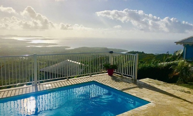 Le Diamant Villa | Luxury villa with swimming pool, exceptional view and superb tropical garden
