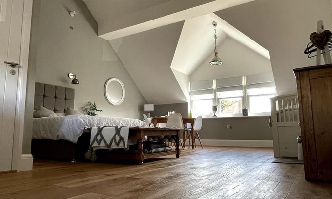 New Forest District Apartment | LymingtonBnB