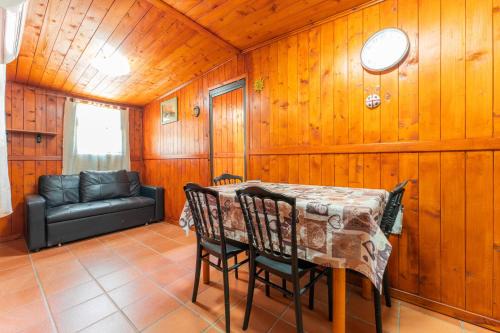 Quartu Sant'Elena Resort | M e R House Margine Rosso