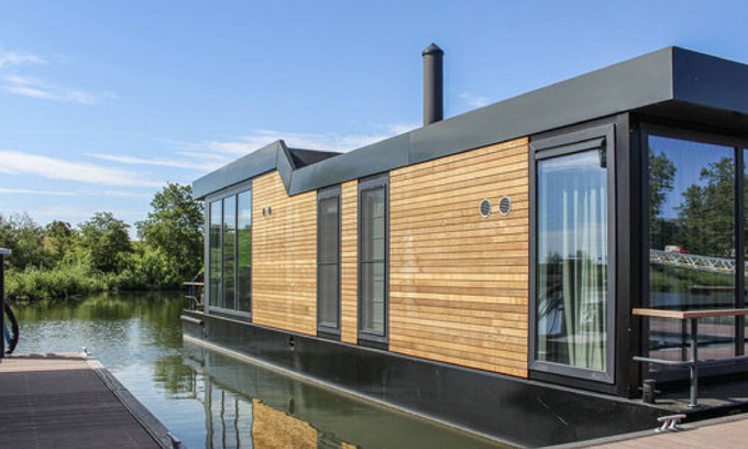 Ohe en Laak Boat Rental | Maasterp - Woonboot 21