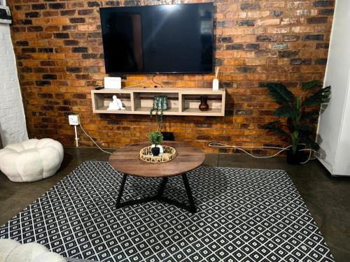 Downtown Johannesburg Apartment | Maboneng