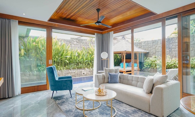 Petitenget Hotel | Maca Villas & Spa Bali
