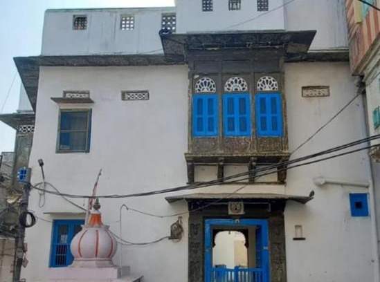 Udaipur City Centre House | Madan Mohan Villas (A Haritage Haveli Home Stay)