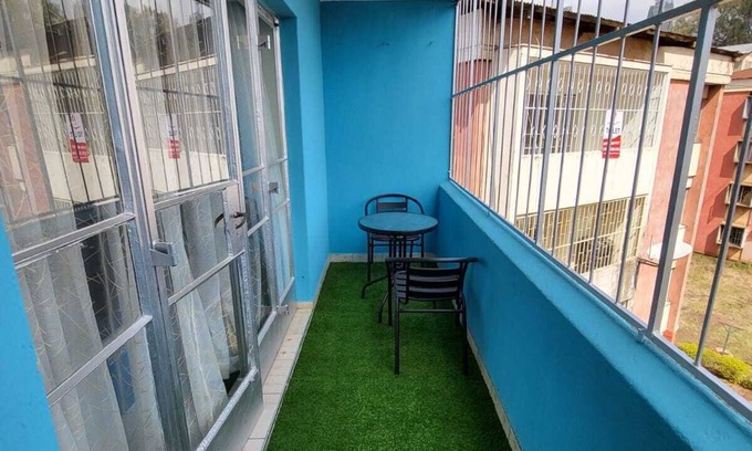 Nairobi West Apartment | Madaraka cosy suite