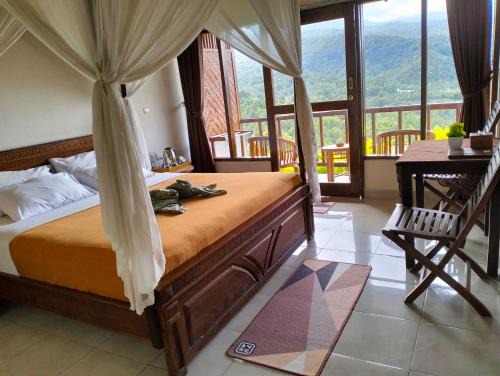 Munduk House | Made Oka Homestay and Warung