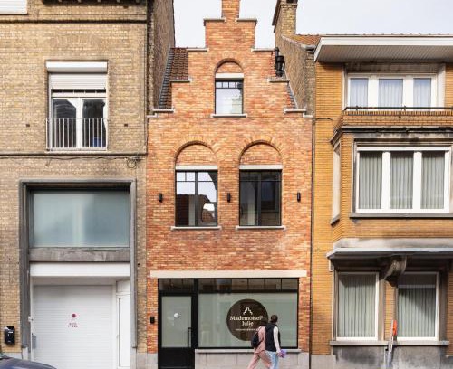 Diksmuide House | Mademoiselle Julie