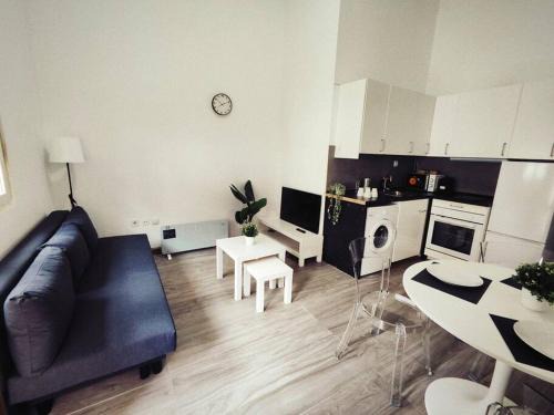 Pueblo Nuevo Apartment | Madrid Centro Aeropuerto
