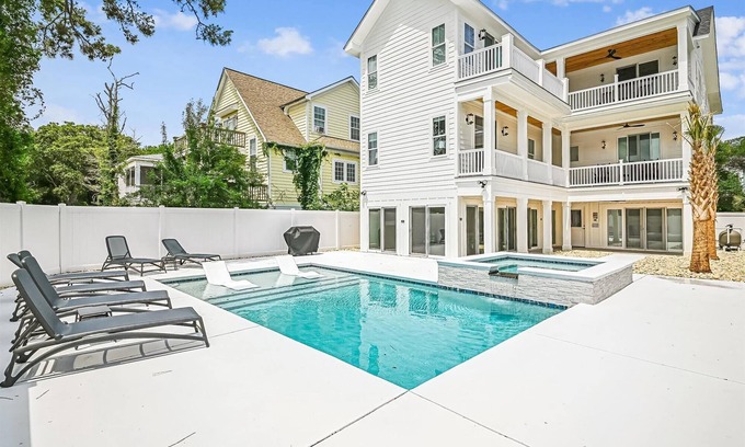 Atlantic Beach House | Maggie's Pearl -5BR -Pool, Hot Tub, Arcade Game