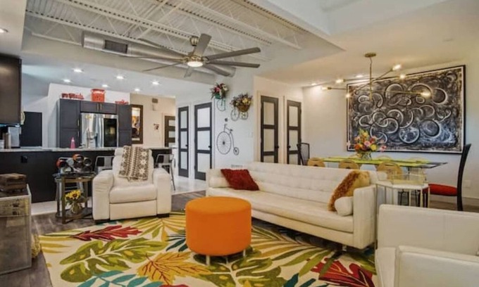 Midtown Apartment | Magical Condo in Midtown!