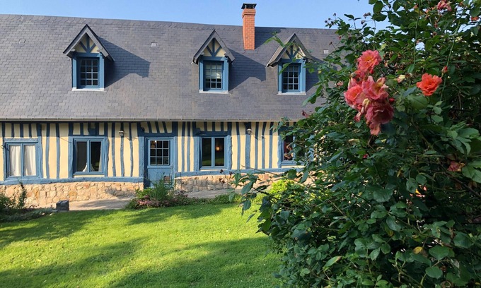 Saint-Pierre-le-Viger Ski Chalet | Magnificent farmhouse in a dream environment