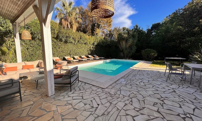 Saint-Cyprien Villa | Magnificent 4-bedroom villa with swimming pool close to the beach