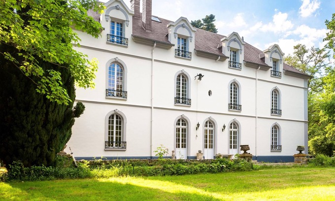 Grez-sur-Loing House | Magnificent 7-bedroom château set in 3 hectares of parkland 1 hour from Paris