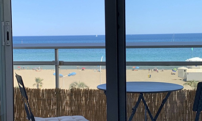 Le Grand Large Apartment | Magnificent studio sea view Canet beach 🏖
