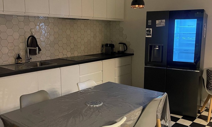 Colombes Apartment | Magnificent house in downtown colombes 15 minutes from paris