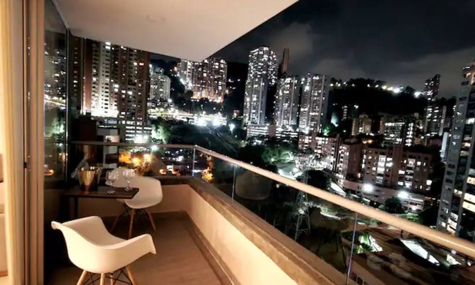 Buenos Aires Apartment | Magnificent stay: Location, Comfort and Luxury!