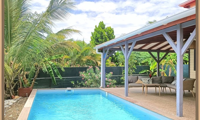 Saint-Louis Villa | Magnificent Villa With Swimming Pool and its tropical garden