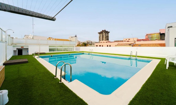 Guindalera Apartment | Magnificient Furnished Francisco Remiro Apartments in Guindalera