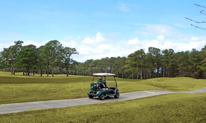 Central Myrtle Beach House | Magnolia Place by Palmetto Vacations