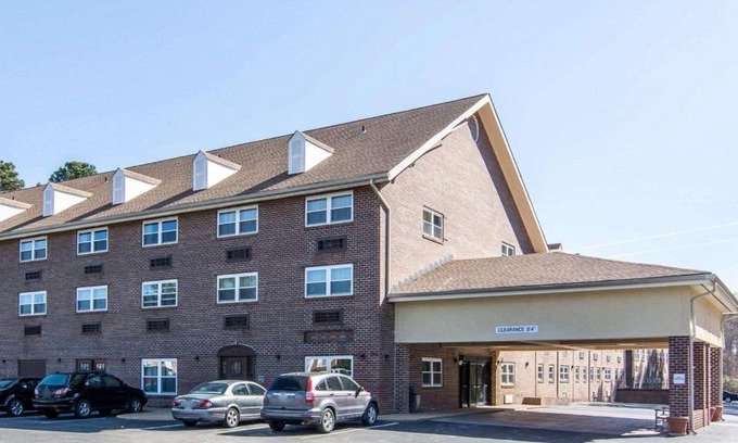 Williamsburg Hotel | MainStay Suites Williamsburg Historic Area