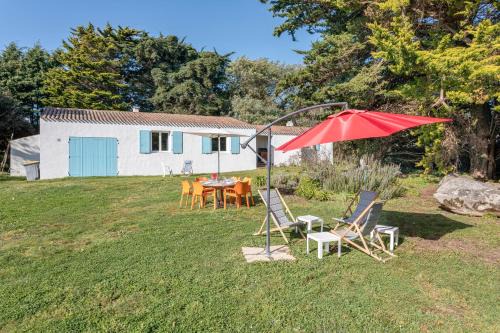 Ile d'Yeu House | Maison 250m plage - grand jardin