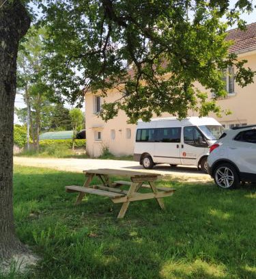 Rancy House | Maison 3 chambres 6 lits Netflix Parking