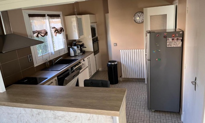 Cusset House | Maison 4 chambres cusset