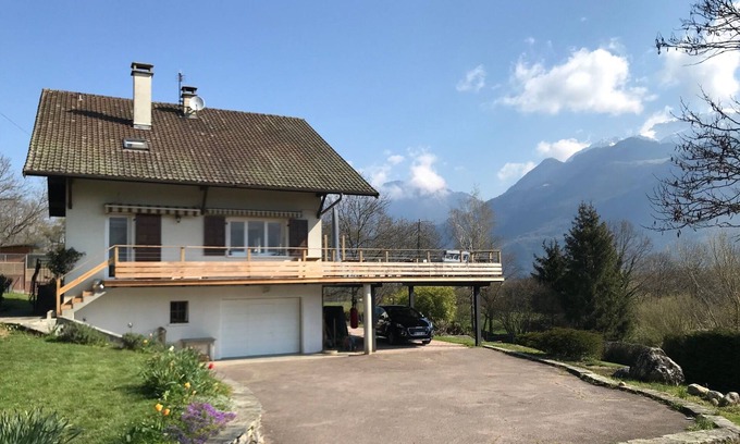 Lathuile House | Maison 8-10 Personnes Proche Lac D'annecy