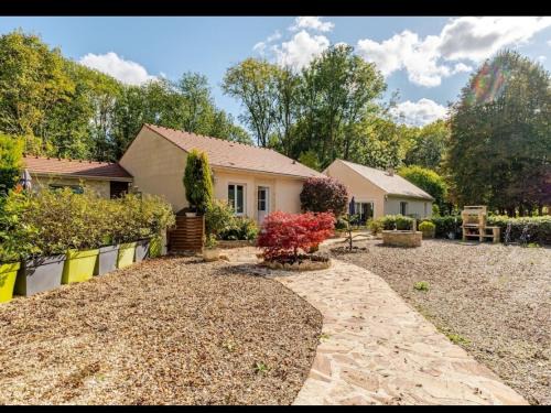 Gouvieux House | Maison au bout du chemin