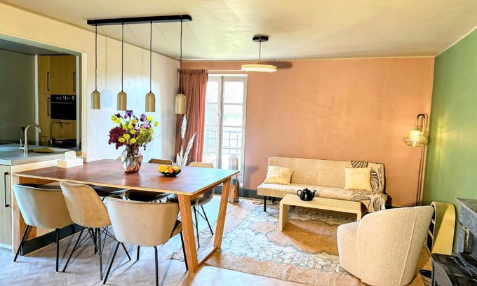 La Celle House | Maison au château