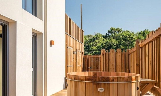 Lit-et-Mixe House | Maison Avec Bain Nordique à Contis