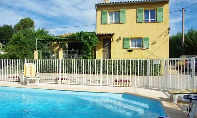 Carces House | Maison Avec Piscine La Bastide
