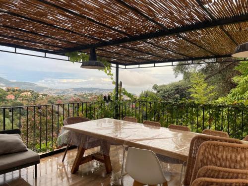 Saint Pierre de Feric Villa | Maison avec vue mer et jacuzzi à 15 mn du centre