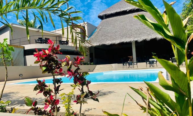 Andilana Hotel | Maison carrée