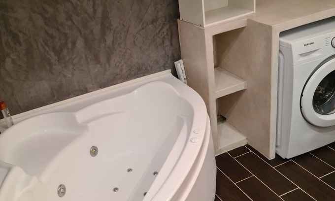 Ensues-la-Redonne House | Maison Chaleureuse à 5 Minutes de la Plage