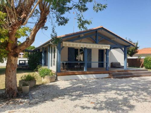 Gujan-Mestras House | Maison chaleureuse 3* à deux pas de la plage