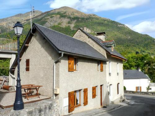 Sassis House | Maison charmante à Sassis avec vue montagne