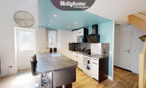 Luc-sur-Mer House | Maison cosy à 2 pas de la mer - Séjour à deux