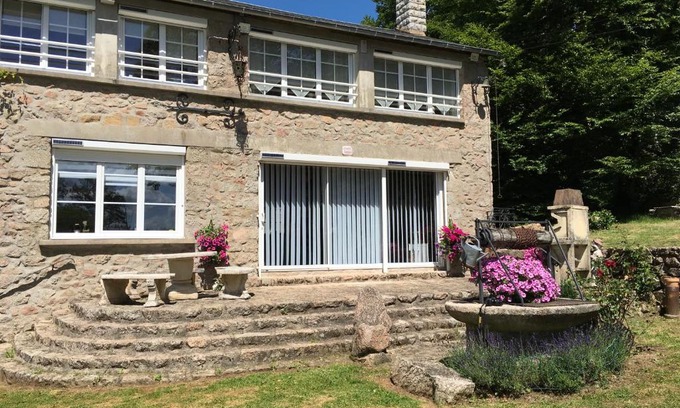 Alligny-en-Morvan House | Maison d Ambre