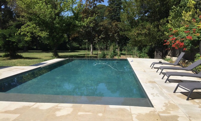 Saint-Nazaire-de-Pezan House | Maison de maître in the countryside 15 minutes from the sea