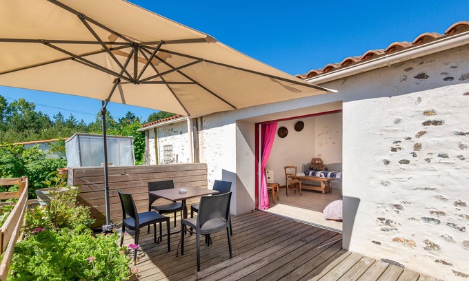 Vaire House | Maison d'hôtes La Chèvrerie