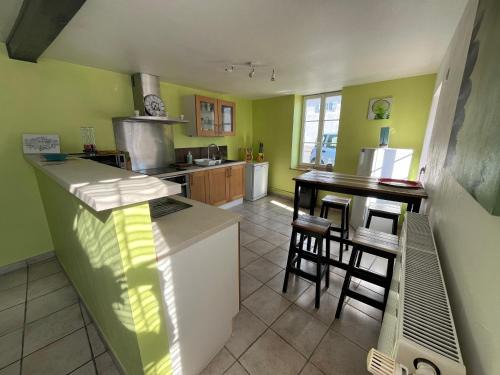 Suevres House | Maison de bourg