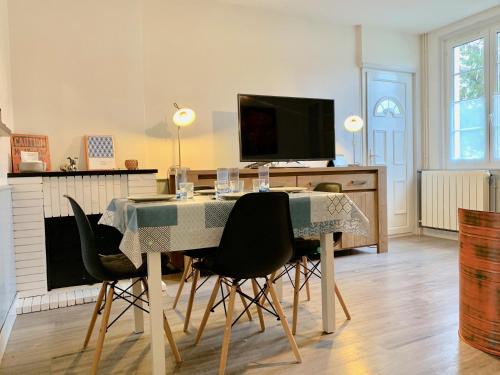 Aigrefeuille-d'Aunis House | Maison de campagne Chez Trabou et Loulou 20 min de La Rochelle