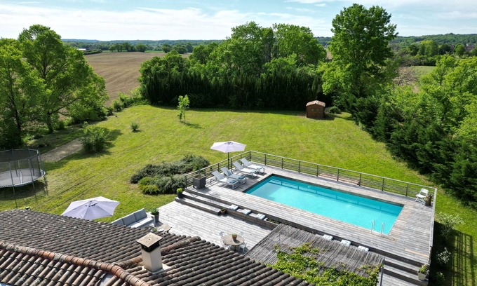Sainte-Radegonde House | Maison de Campagne Avec Piscine au Cœur du Périgord