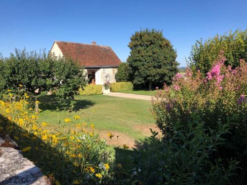 Parcay-sur-Vienne House | Maison de campagne avec jardin privé et cheminée, animaux admis - FR-1-381-440