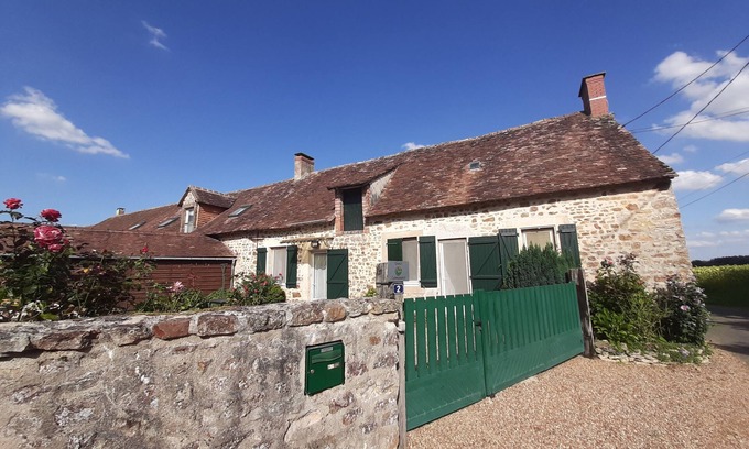 Tennie House | Maison de Campagne , , a 30 km des 24 Heures du Mans , Vélos a Disposition
