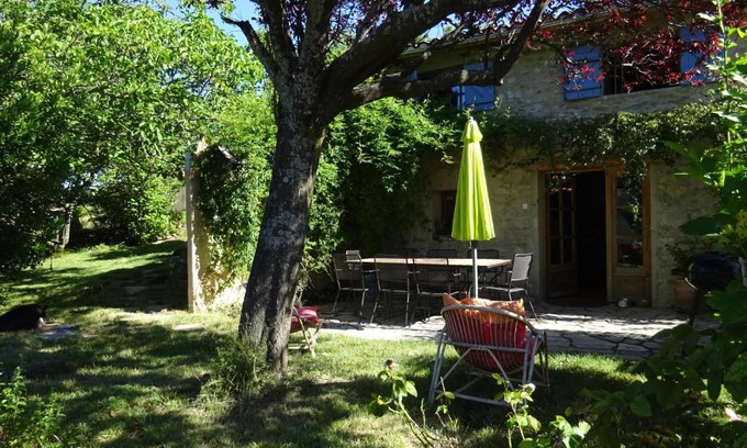 Saou House | Maison de charme à Saoû, avec beau jardin au calme